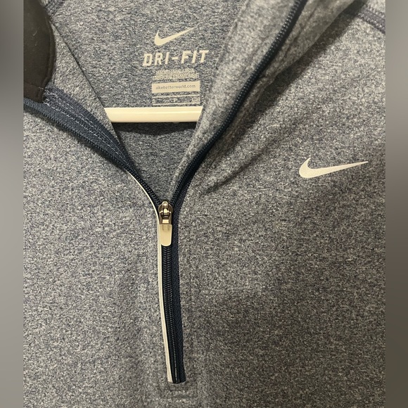 Nike Dri-Fit Element Quarter Zip - Picture 4 of 4